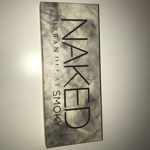 Naked smoked palette